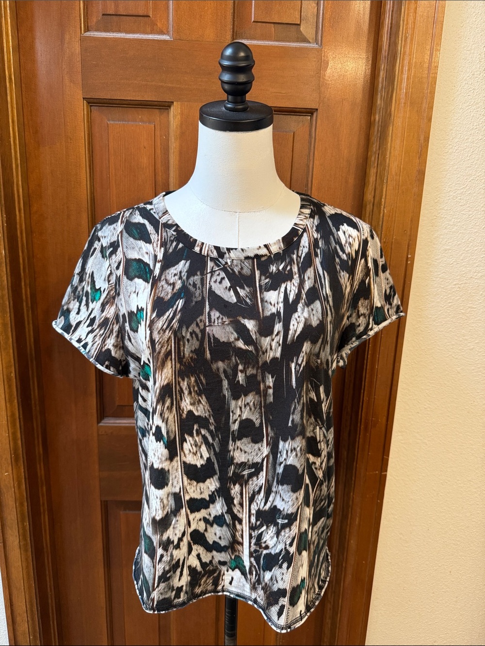All Saints Bela Ines- Short Sleeve Printed Tee in Black, Cream and Brown Shirt L
